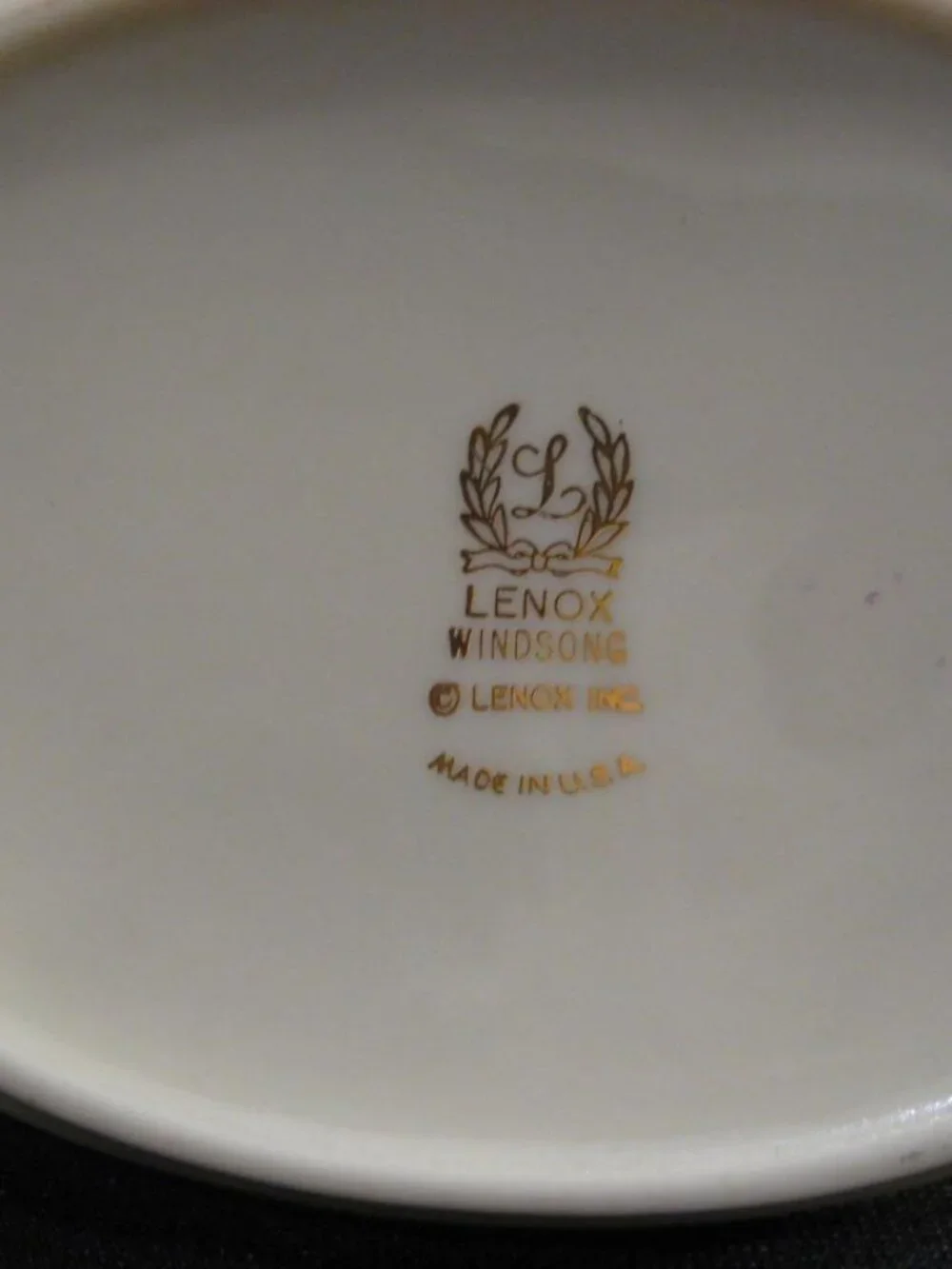 LENOX WINDSONG CREAMER AND SUGAR BOWL WITH LID